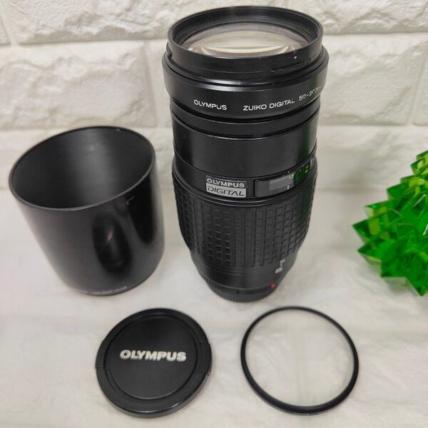 Olympus ZUIKO DIGITAL 50-200mm f/2.8-3.5