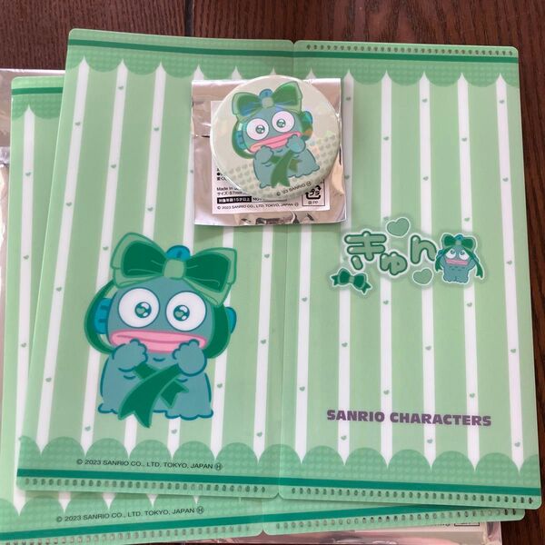 非売品 セガ サンリオ チケットホルダー 缶バッチ ハンギョドン