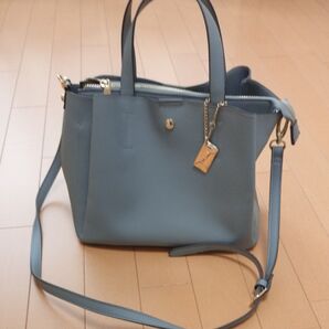 a.v.vハンドバッグ 2way ショルダーバッグ ブルー