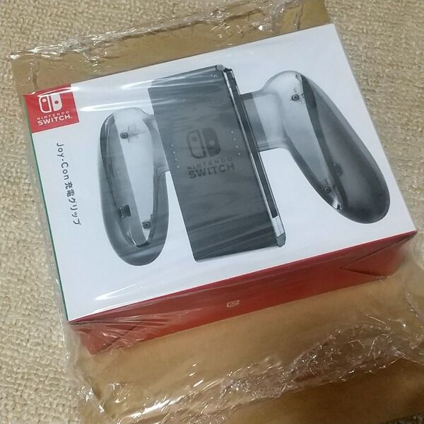 新品!Joy-Con充電グリップ Nintendo Switch ニンテンドースイッチ 任天堂 充電グリップ Joy-Con