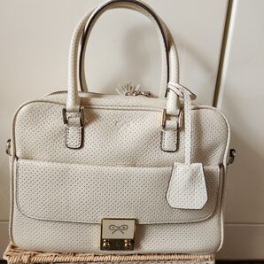 ANYA HINDMARCH ハンドバッグ レザー オフホワイト