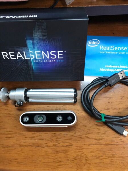 送料無料 インテル D435 リアルセンス 深度カメラ Intel RealSense Depth Camera D435 元箱付