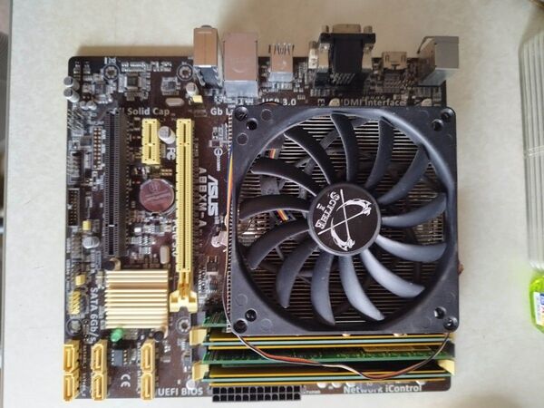 ASUS A88XM-A AMD A10-7800 メモリ DDR3 4GB×4 CPUクーラー サイズ