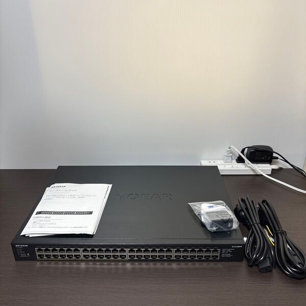 ほぼ未使用品 NETGEAR ネットギア PoE+対応ギガビットGS348PP-100AJS