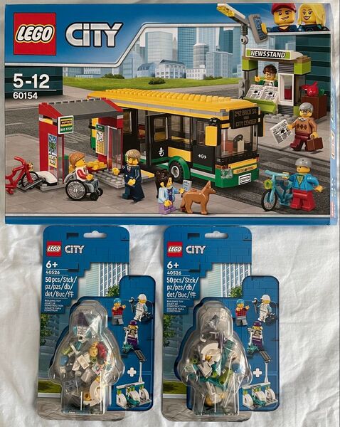 LEGOレゴCityシティ新品未開封40526電動スクーターと充電スタンドセット2個60154バス停留所
