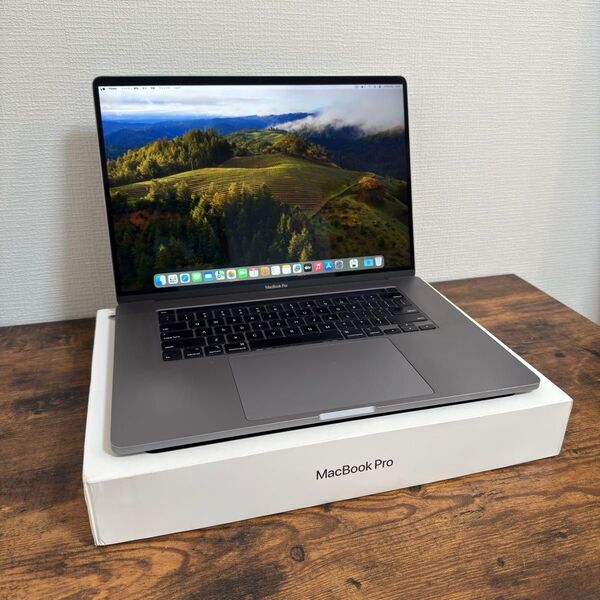 MacBook Pro 16インチ 1TB / 2.6 GHz 6コア Intel Core i7 / 32GBメモリ/ US