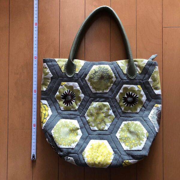 ハンドメイド パッチワーク トートバッグ 花柄