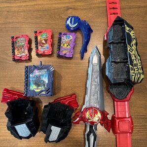 仮面ライダーセイバー 変身セット