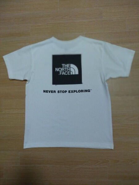 ノースフェイスTシャツ、背面スクエアBoxロゴ半袖Tシャツ【メンズMサイズ】