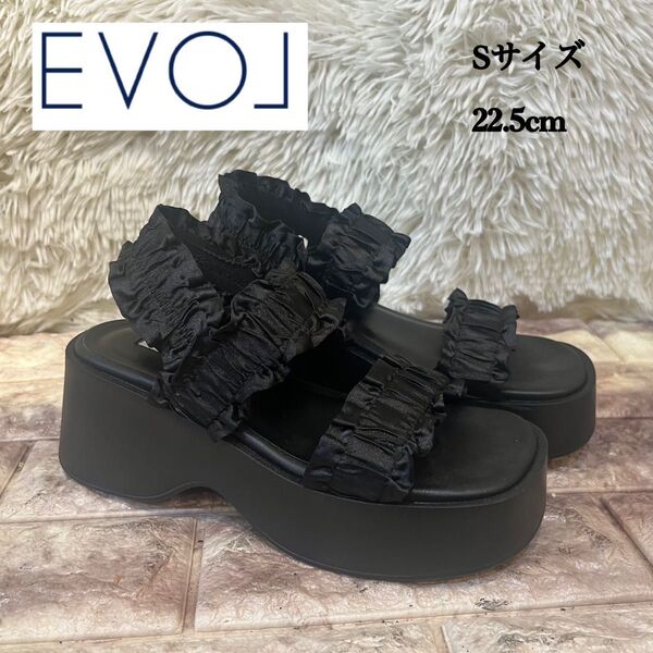 新品 evol 軽量厚底フリルサンダル 22.5cm