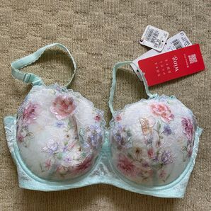 ウイングブラジャー D75 タグ付新品 D75 wing