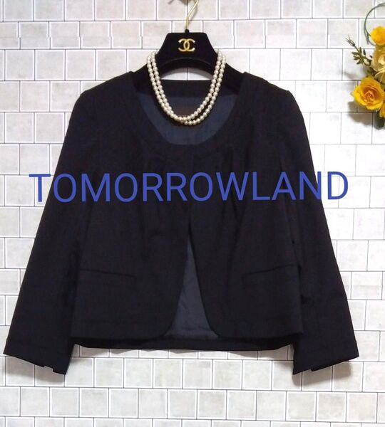 美品【TOMORROWLAND】高品質イタリア製生地 サマーウール 薄地 ノーカラージャケット 38 M 黒ボレロ風 黒