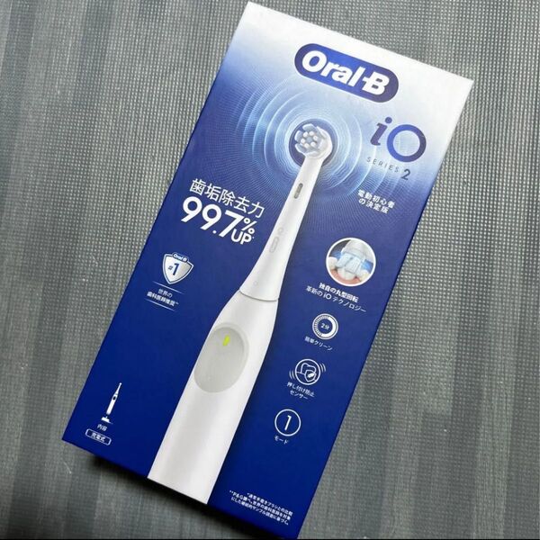 新品 BRAUN Oral-B iOシリーズ2 電動歯ブラシ ホワイト