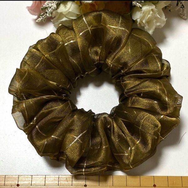 ハンドメイドシュシュ☆オーガンジーゴールドライン