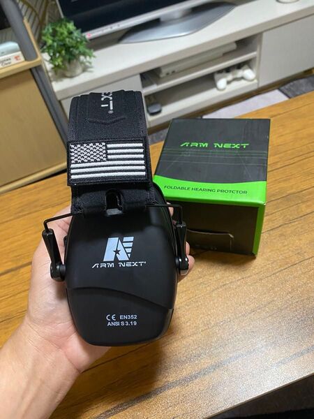 ARM NEXT 折りたたみ式耳保護具 ブラック