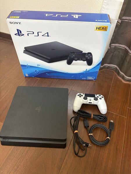 PlayStation4 ジェット・ブラック 500GB CUH-2200A