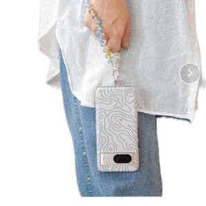 eY】シャンデリア ビーズ スマホ リスト ストラップ