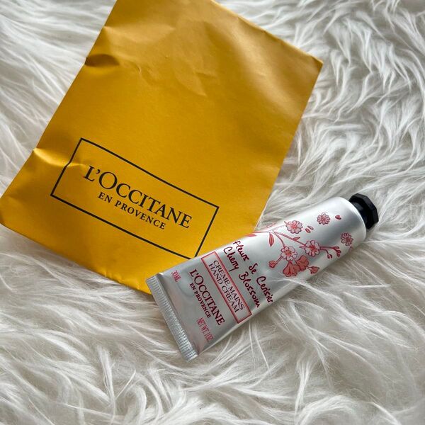 ロクシタン チェリーブロッサム ソフトハンドクリーム 30ml L'OCCITANE