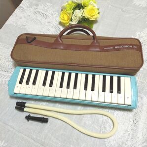 SUZUKI メロディオン 32鍵盤 ブラウンソフトケース付き 鍵盤ハーモニカ ピアニカ 小学生教材