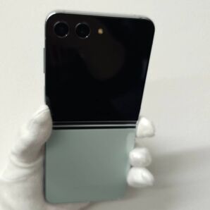 Galaxy Z FLIP5 512GB ミントSIMフリー 良品
