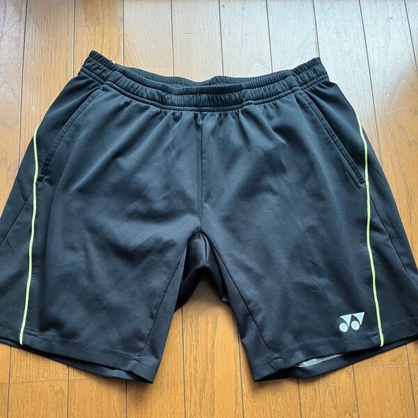 美品 ヨネックス ニットハーフパンツ ユニ L