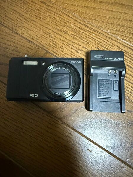 RICOH R10 コンパクトデジタルカメラ デジタルカメラ コンデジ デジカメ リコー gr 動作確認済