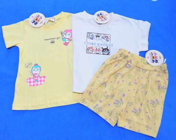 90cm 新品 アンパンマン 半袖Tシャツ2枚とハーフパンツのセット