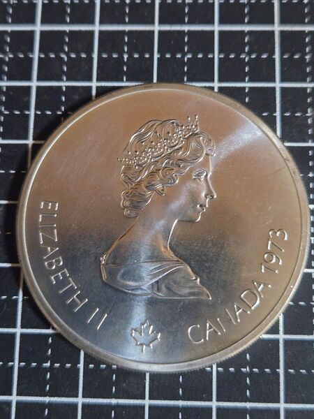 極美品 カナダ 10ドル モントリオール五輪 巨大 銀貨 1976年 エリザベス2世