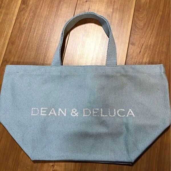 DEAN & DELUCA 2024チャリティートート スノーブルーS