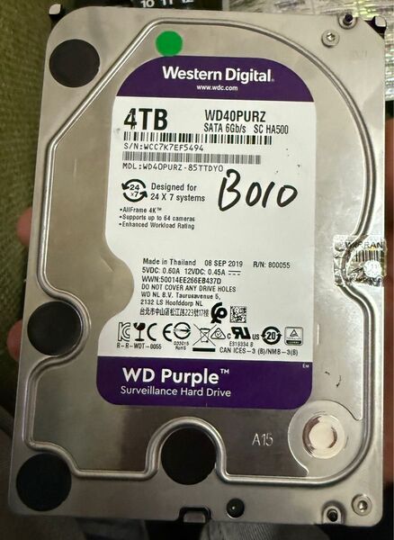 HDD WD PURPLE 4TB 3.5 SATA 起動回数:19回、利用時間:28339時 BAD SECTORS: なし