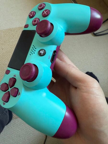 【美品・作動品】PS4 コントローラー 水色/紫色 カスタム GEO限定ベリーブルー