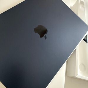 MacBookAir M2 ミッドナイト16GB 8コアCPU 10コアGPU 512GB