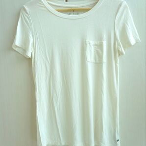 アメリカンイーグル 半袖 白Tシャツ ポケット付き