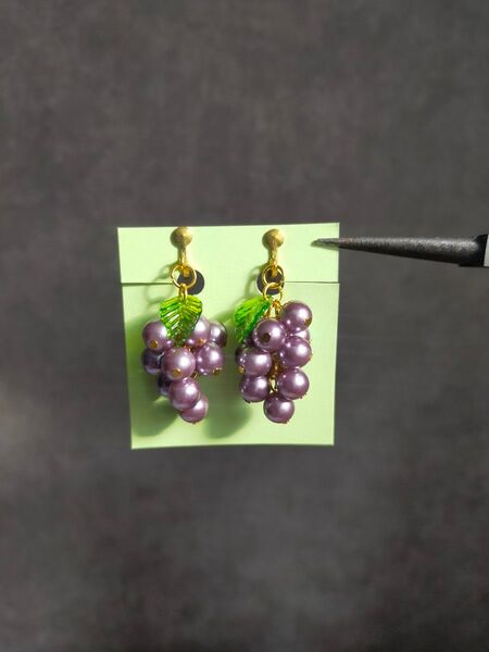 ハンドメイド イヤリング ぶどう
