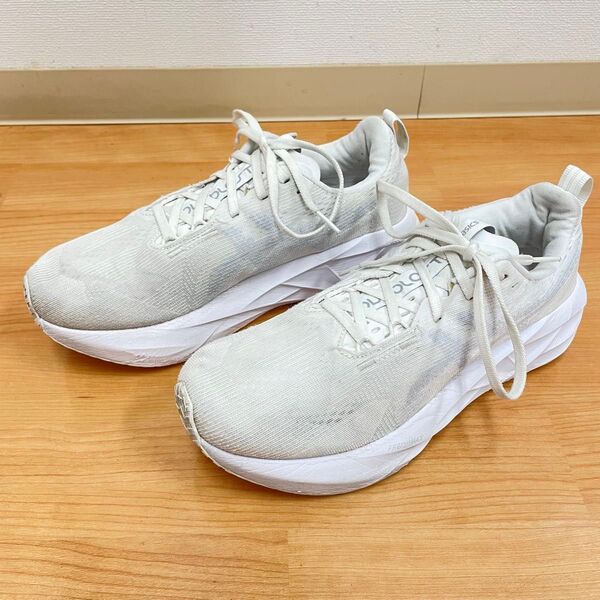 ASICS NOVABLAST5 26cm ノヴァブラスト5 26cm