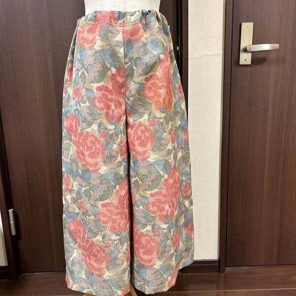 正絹紬 モダンな花柄のワイドパンツ ウエスト総ゴム 丈80 作ってから未使用