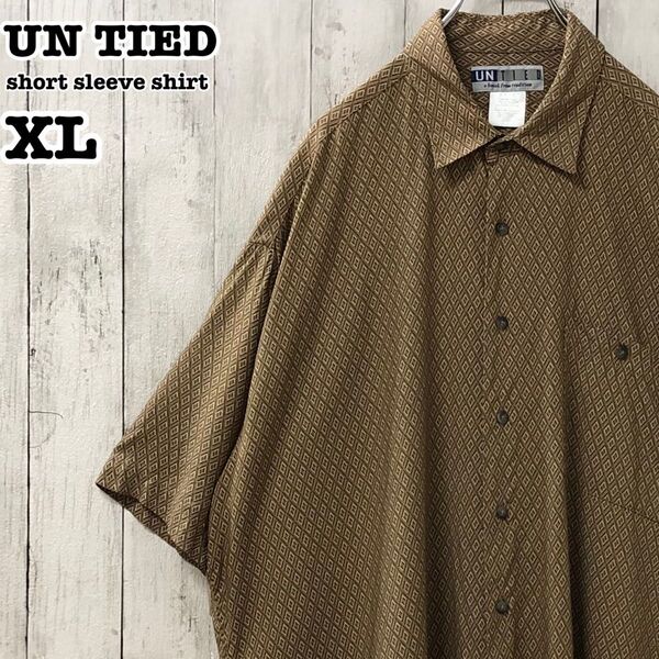 UN TIED USアメリカ古着 総柄 ビスコース レーヨン 半袖シャツ XL