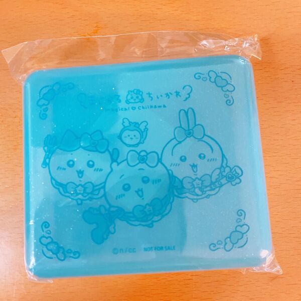 ちいかわ 販促 マルチプラケース (まじかるちいかわ 水色)