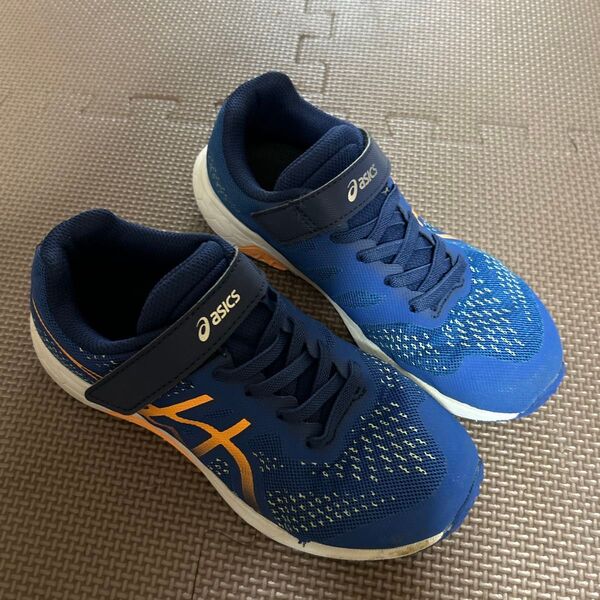 asics スニーカー 21センチ