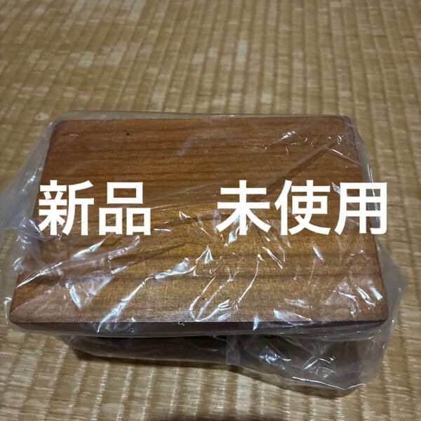 トイレットペーパーホルダー