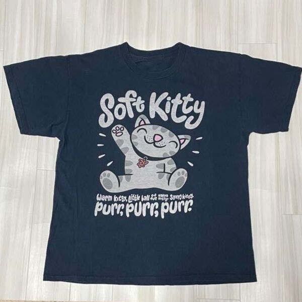 Soft Kitty プリントTシャツ ネイビーサイズ表示無し、身幅約54、着丈約68ユーズド品洗濯済みです。