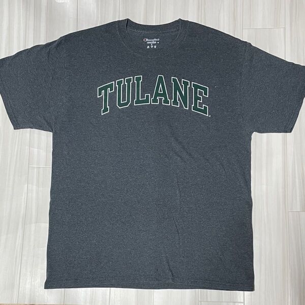 USA直輸入Champion TULANE大学ロゴTシャツUSサイズL身幅約53、着丈約71ユーズド品洗濯済みです。