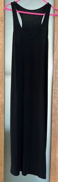 ユニクロ エアリズム ワンピース ノースリーブ ブラック S