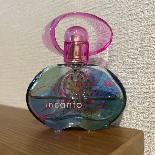 サルヴァトーレフェラガモ インカントチャーム オードトワレ 30ml 香水 残量あり