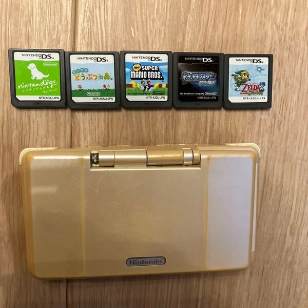 ニンテンドーDS本体とソフト5点ポケットモンスターダイヤモンド他