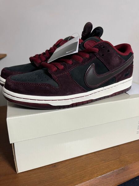 26cm Nike SB dunk low RIOT