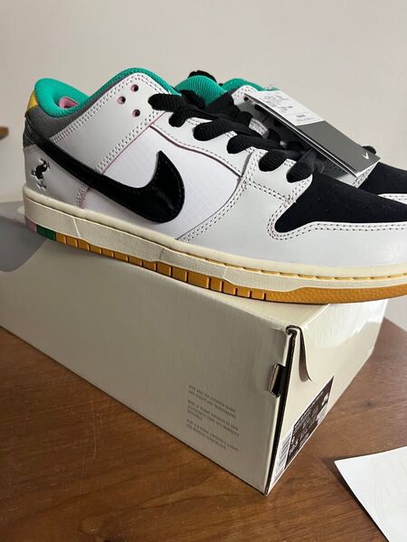 27cm CSEF × Nike SB Dunk Low Pro QS "White and Black"