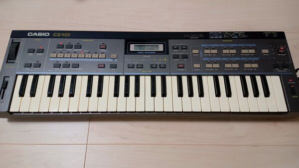 CASIO シンセサイザー CZ-101 中古品 動作品