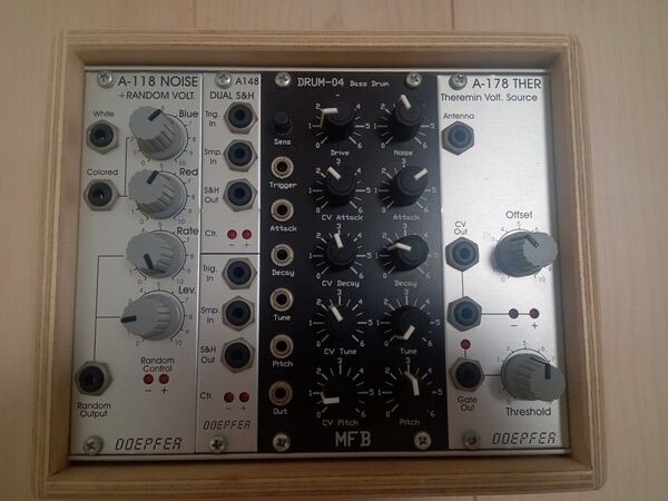 DOEPFER A-118・A-148・A-178 /MBF Drum-04(Bass Drum) モジュラーシンセ