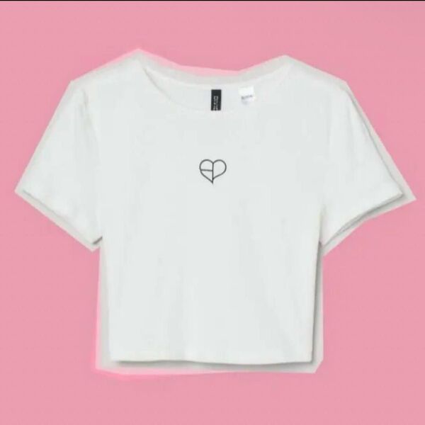 H&M BLACKPINK ブラックピンク コラボ プリントデザイン クロップド トップス ミニ丈Tシャツ ホワイト 白